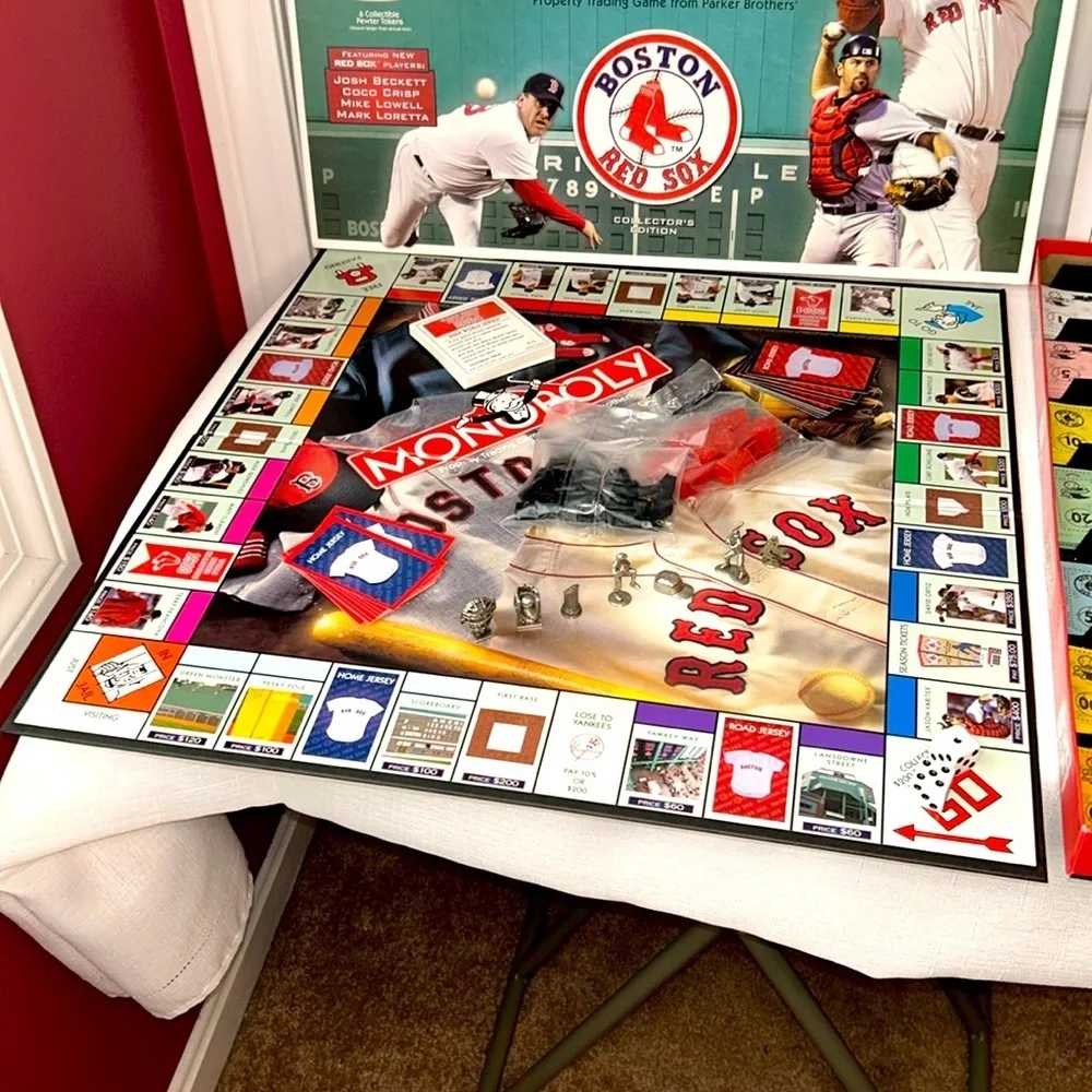 MONOPOLY Boston Red Sox 2004 World Series Champions, Plus Bonus Pewter Token ⚾️
